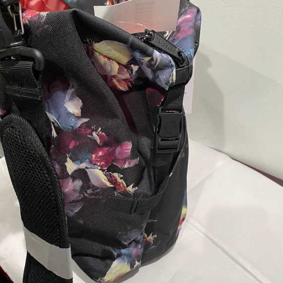 Herschel Supply Co.
Floral Print Diaper Bag - Picture 8 of 10